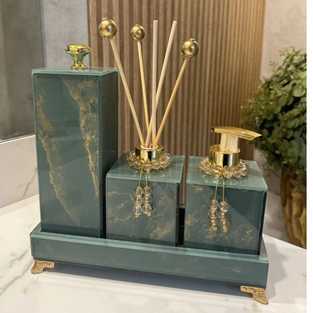 Kit Lavabo Mármore Fior com Porta Escova Grande