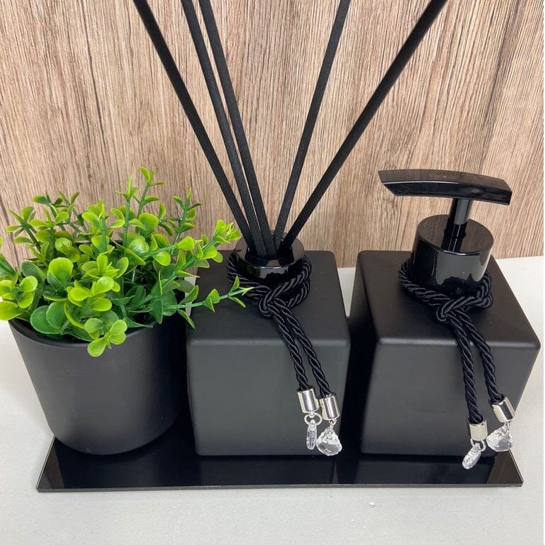 Kit Lavabo/Banheiro Preto - Trooth 4 Peças Bandeja + Pingente + Varetas