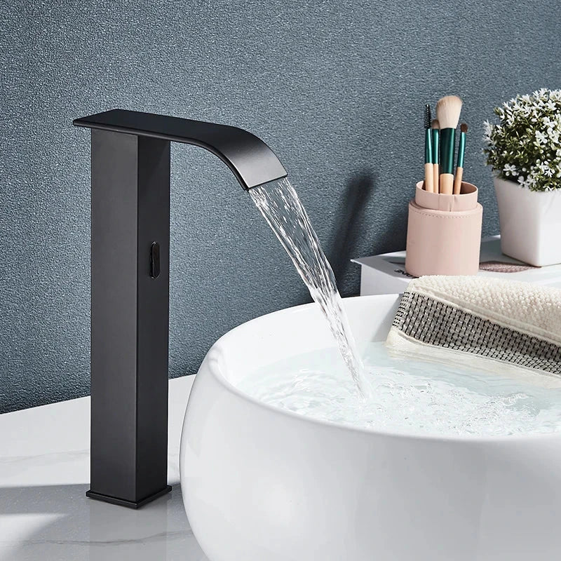 Torneira Automática Banheiro Com Sensor Lavatório Touch Clean