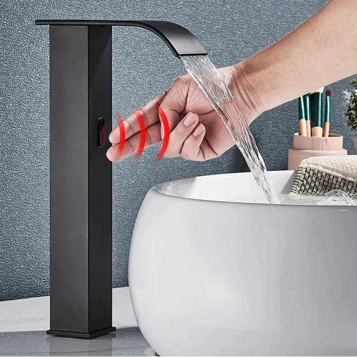 Torneira Automática Banheiro Com Sensor Lavatório Touch Clean