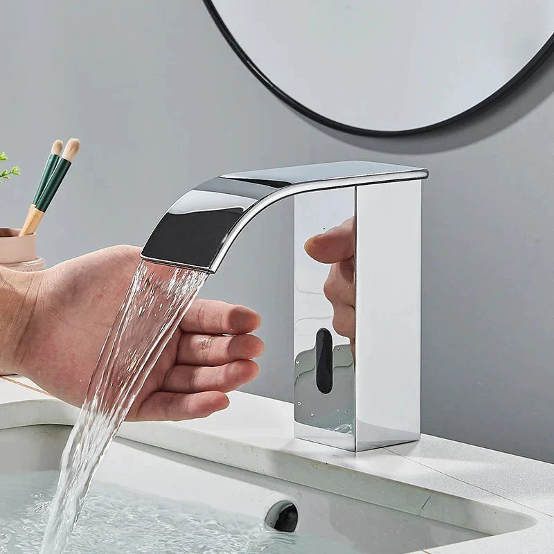 Torneira Automática Banheiro Com Sensor Lavatório Touch Clean