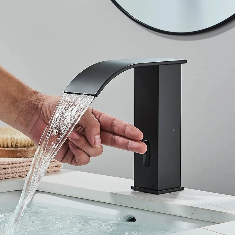 Torneira Automática Banheiro Com Sensor Lavatório Touch Clean