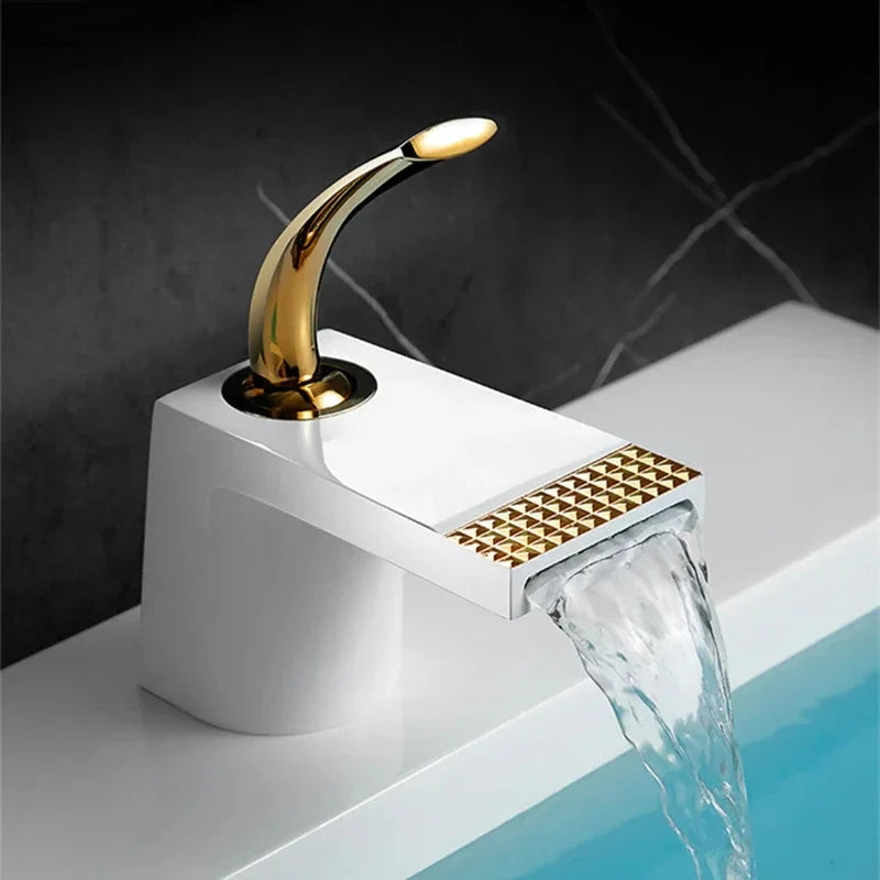 Torneira Luxo Tech Velore