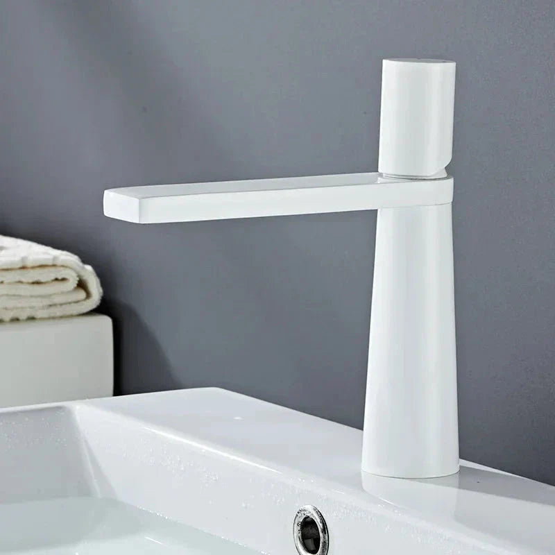 Torneira Moderna para Banheiro Monocomando Klepper Vita