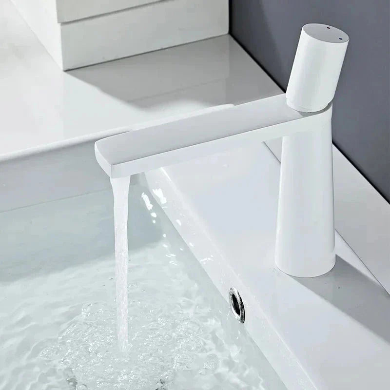 Torneira Moderna para Banheiro Monocomando Klepper Vita