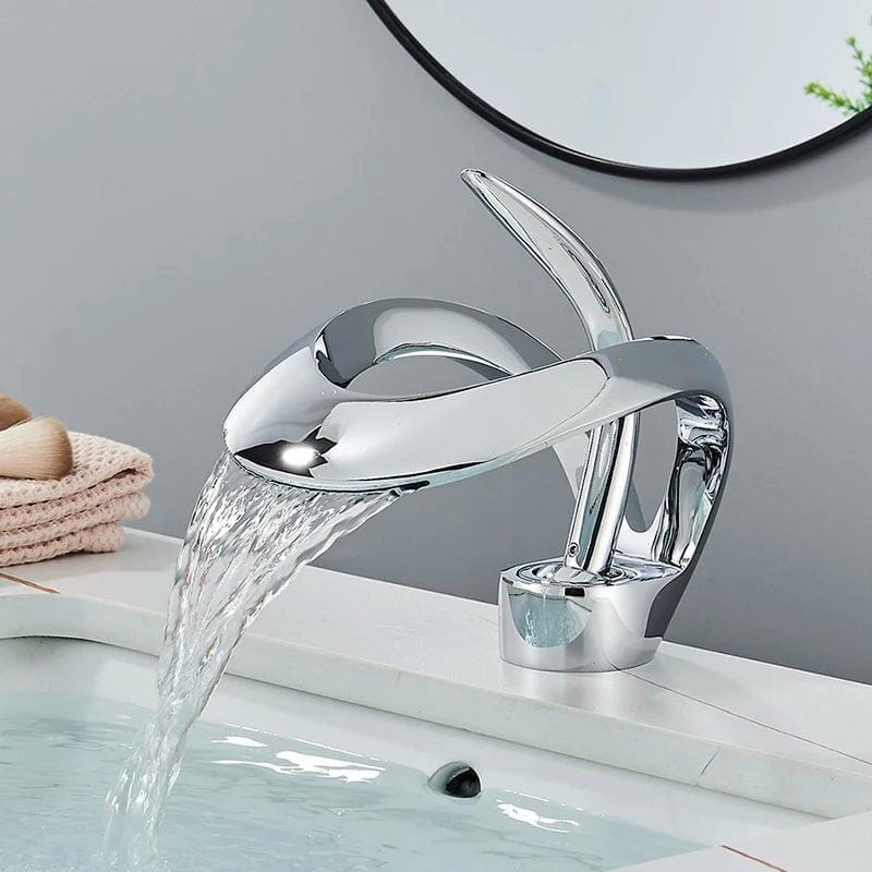 Torneira Para Banheiro Cascata Monocomando Misturador Holtz