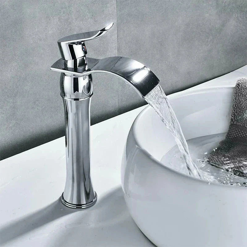 Torneira Para Banheiro Dourada Bica Alta Monocomando Luxo Misturador Beeno